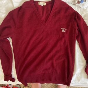 Burberrys vintage burgundy sweater lambs wool Scotland 42